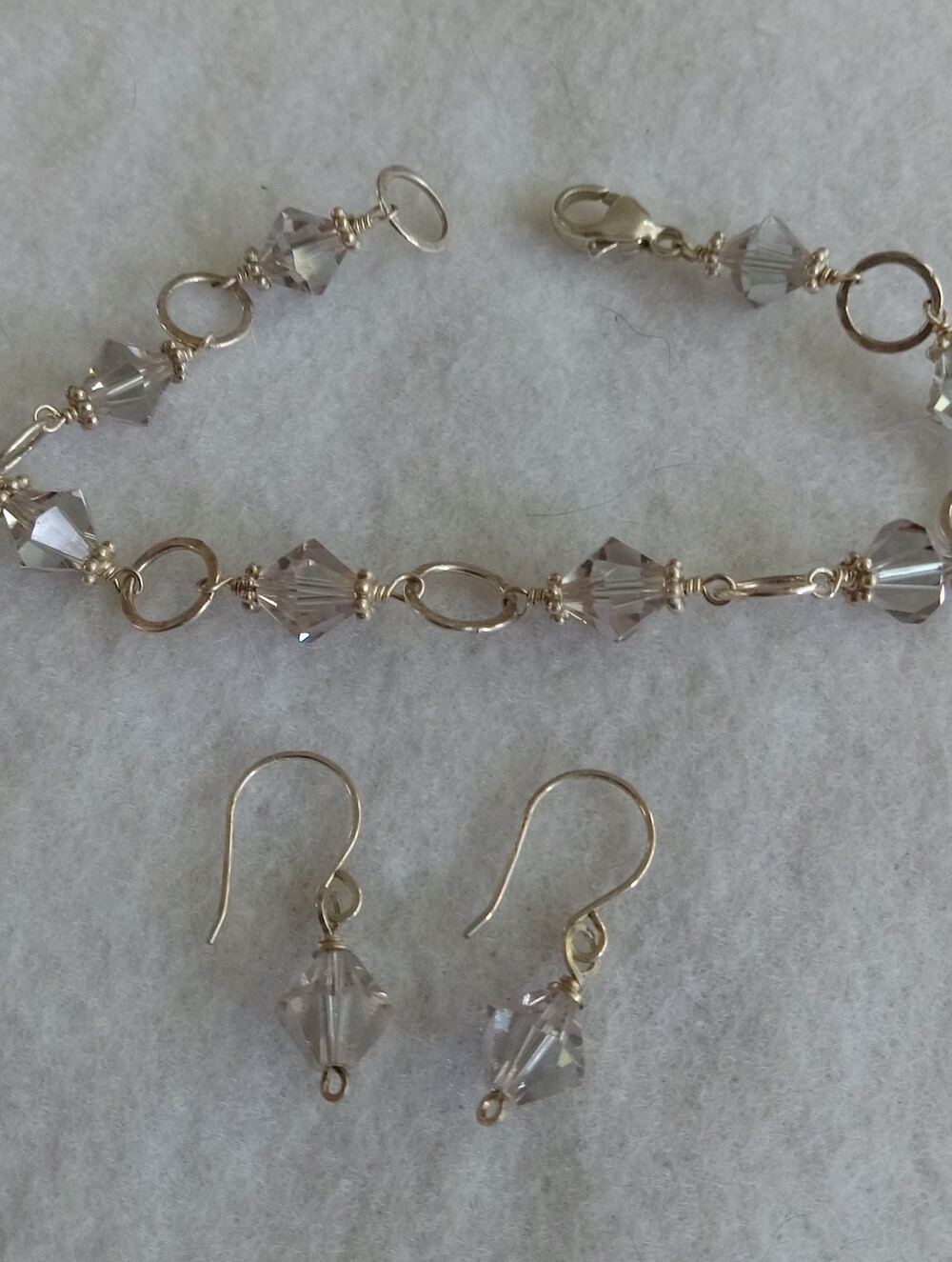 Cantalope Crystal Set